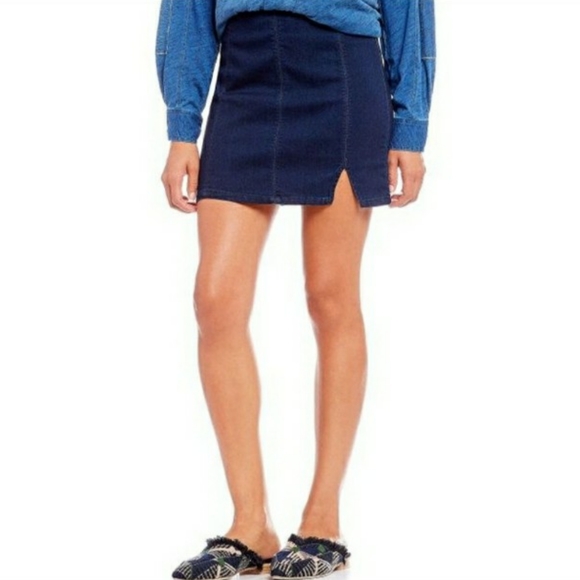 Free People Femme Fatale Mini Dark Denim Blue Split Hem Pull-On Skirt Sz Sm - Picture 8 of 16